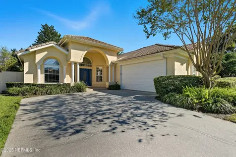 8423 Mizner Circle E Jacksonville FL 32217