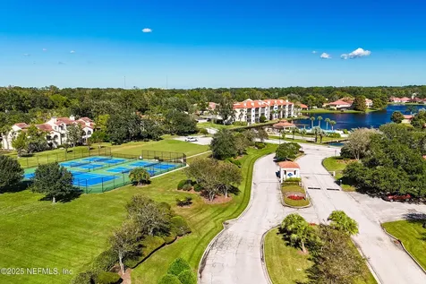 8423 Mizner Circle E Jacksonville FL 32217