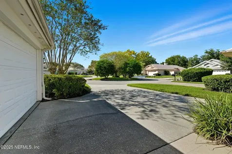 8423 Mizner Circle E Jacksonville FL 32217