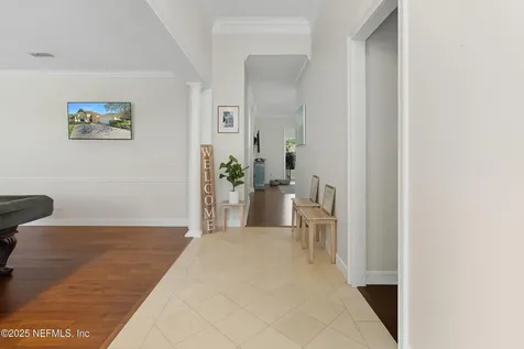 8423 Mizner Circle E Jacksonville FL 32217