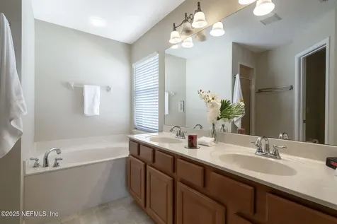 1733 Forest Creek Drive Jacksonville FL 32225