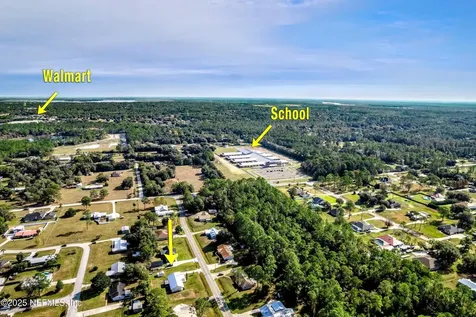 112 W Camelot Drive Palatka FL 32177