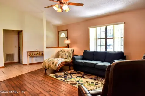 112 W Camelot Drive Palatka FL 32177