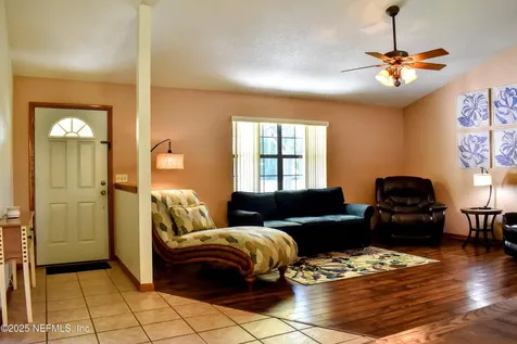 112 W Camelot Drive Palatka FL 32177