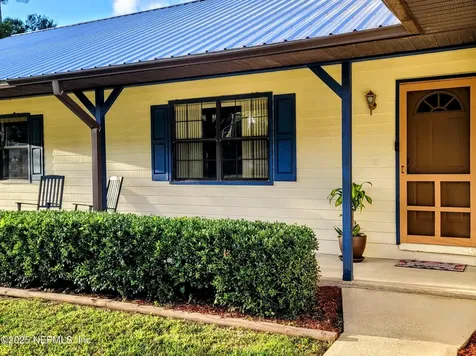 112 W Camelot Drive Palatka FL 32177