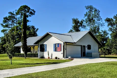112 W Camelot Drive Palatka FL 32177