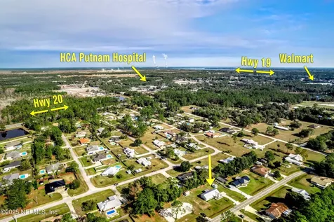 112 W Camelot Drive Palatka FL 32177
