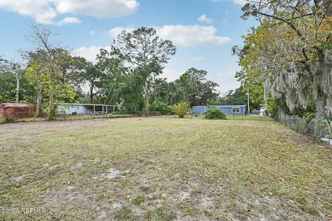 1614 Loyola Drive N Jacksonville FL 32218