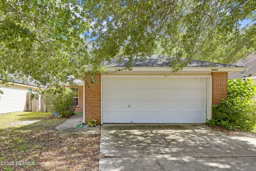 6669 Morse Glen Lane Jacksonville FL 32244
