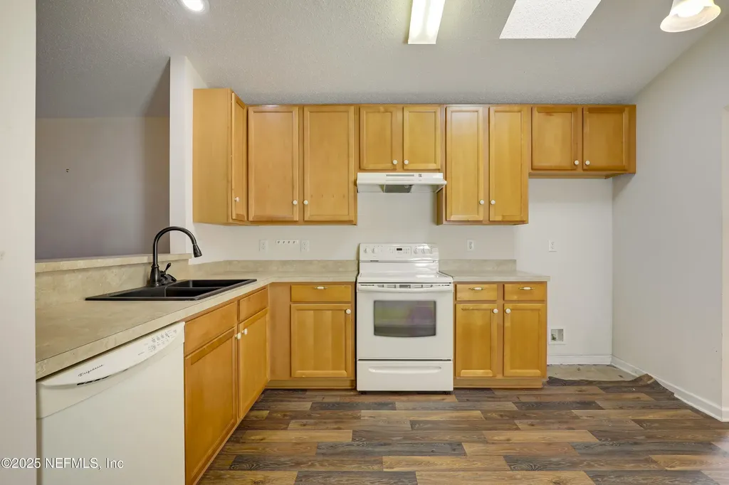 6669 Morse Glen Lane Jacksonville FL 32244