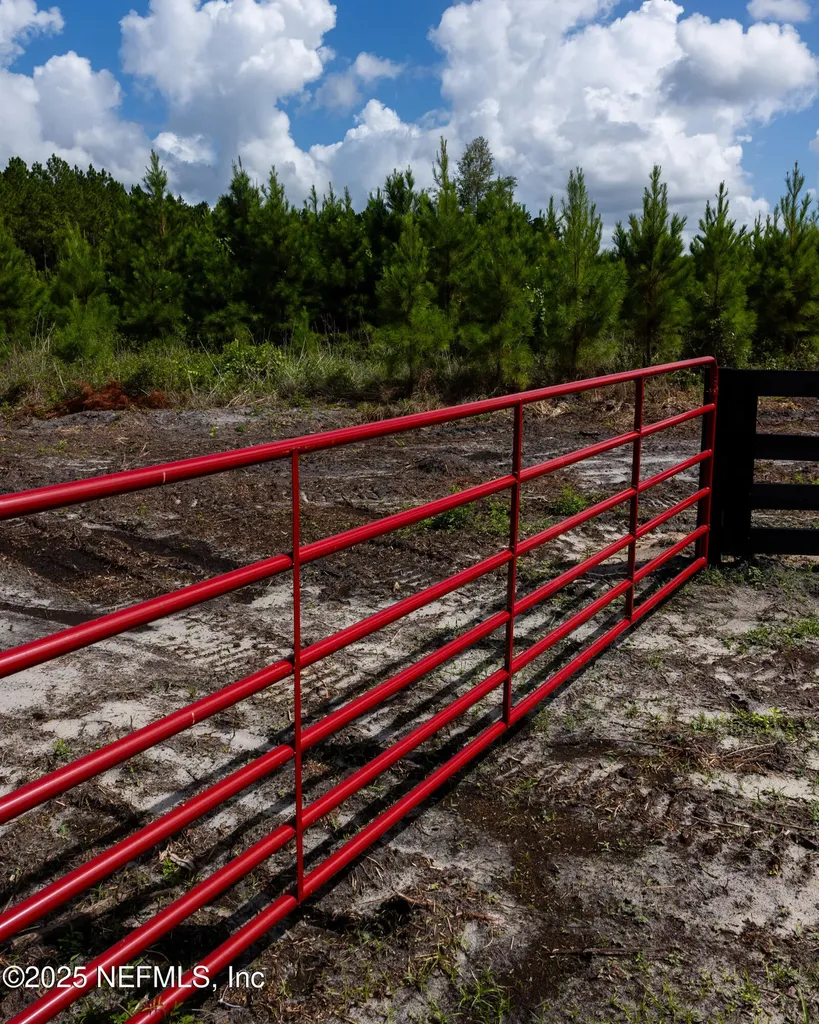 Lot 5 SW County Road 225 Starke FL 32091