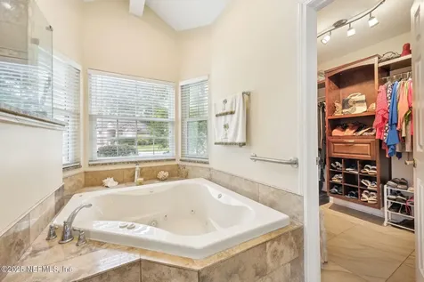 11719 Heather Grove Lane Jacksonville FL 32223