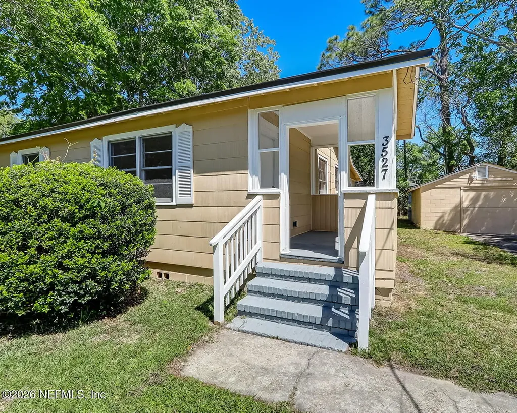 3527 Hyacinth Street Jacksonville FL 32254