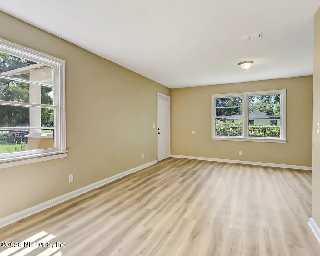 3527 Hyacinth Street Jacksonville FL 32254