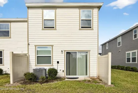 9810 Fiddleback Lane Jacksonville FL 32222