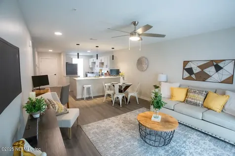 10109 Old Street Augustine Road Jacksonville FL 32257