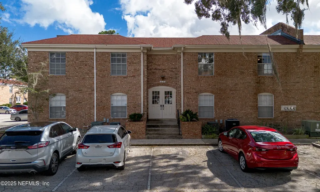 5201 Atlantic Boulevard Jacksonville FL 32207
