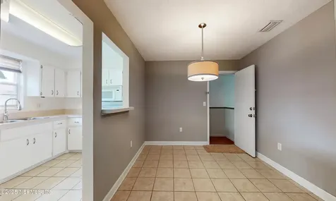 5201 Atlantic Boulevard Jacksonville FL 32207