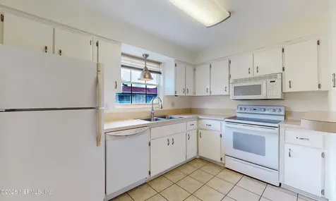 5201 Atlantic Boulevard Jacksonville FL 32207