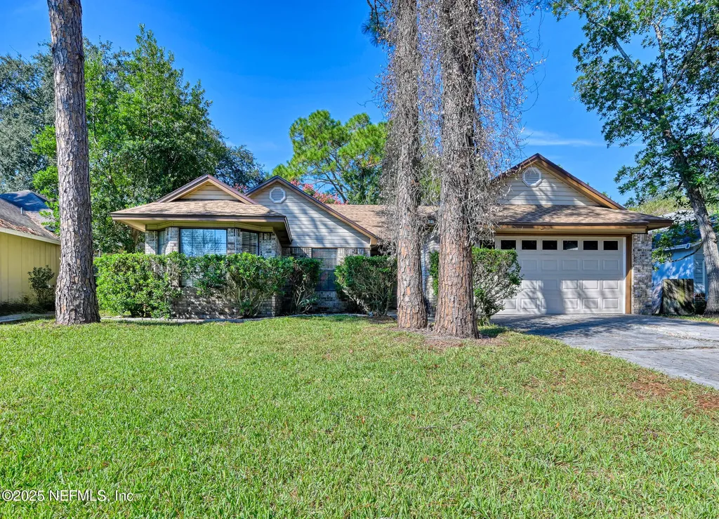 2148 Heath Green Place N Jacksonville FL 32246