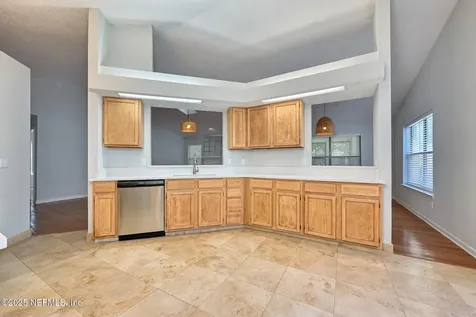 2148 Heath Green Place N Jacksonville FL 32246