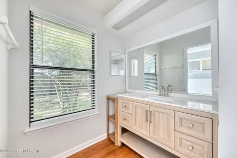 2148 Heath Green Place N Jacksonville FL 32246