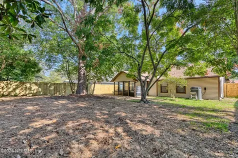 2148 Heath Green Place N Jacksonville FL 32246