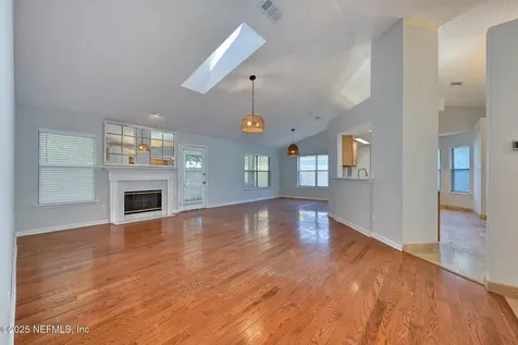 2148 Heath Green Place N Jacksonville FL 32246