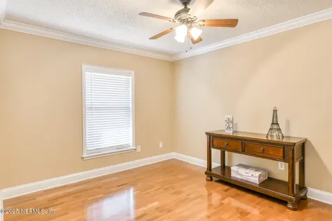 2829 Sans Pareil Street Jacksonville FL 32246