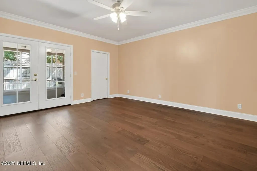 4519 Columbus Circle Jacksonville FL 32210