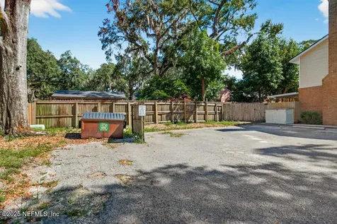 4519 Columbus Circle Jacksonville FL 32210