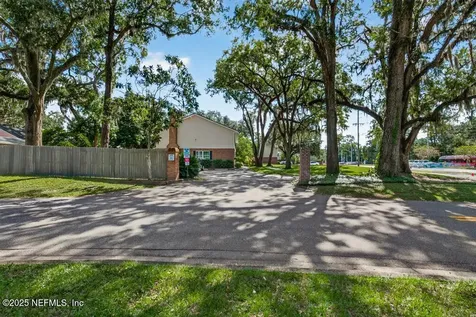 4519 Columbus Circle Jacksonville FL 32210