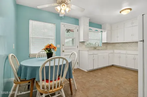 1519 Hickman Road Jacksonville FL 32216
