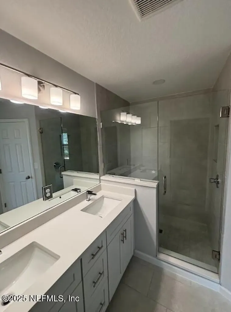 8607 Crystalline Lane Jacksonville FL 32221
