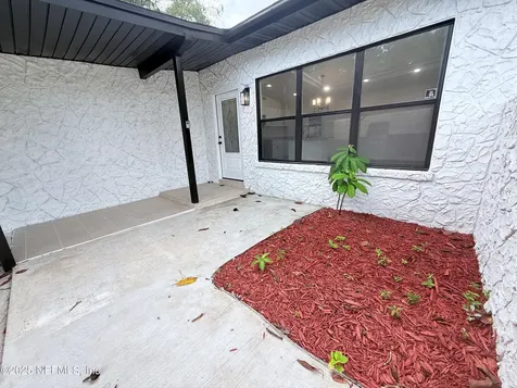 1851 Louvre Drive Jacksonville FL 32221