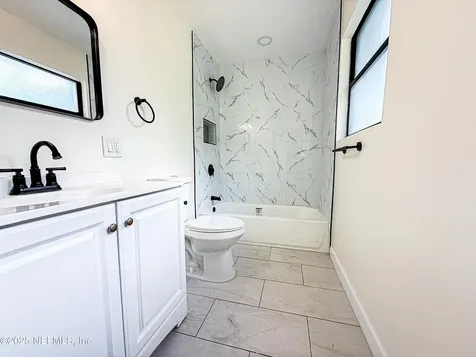 1851 Louvre Drive Jacksonville FL 32221