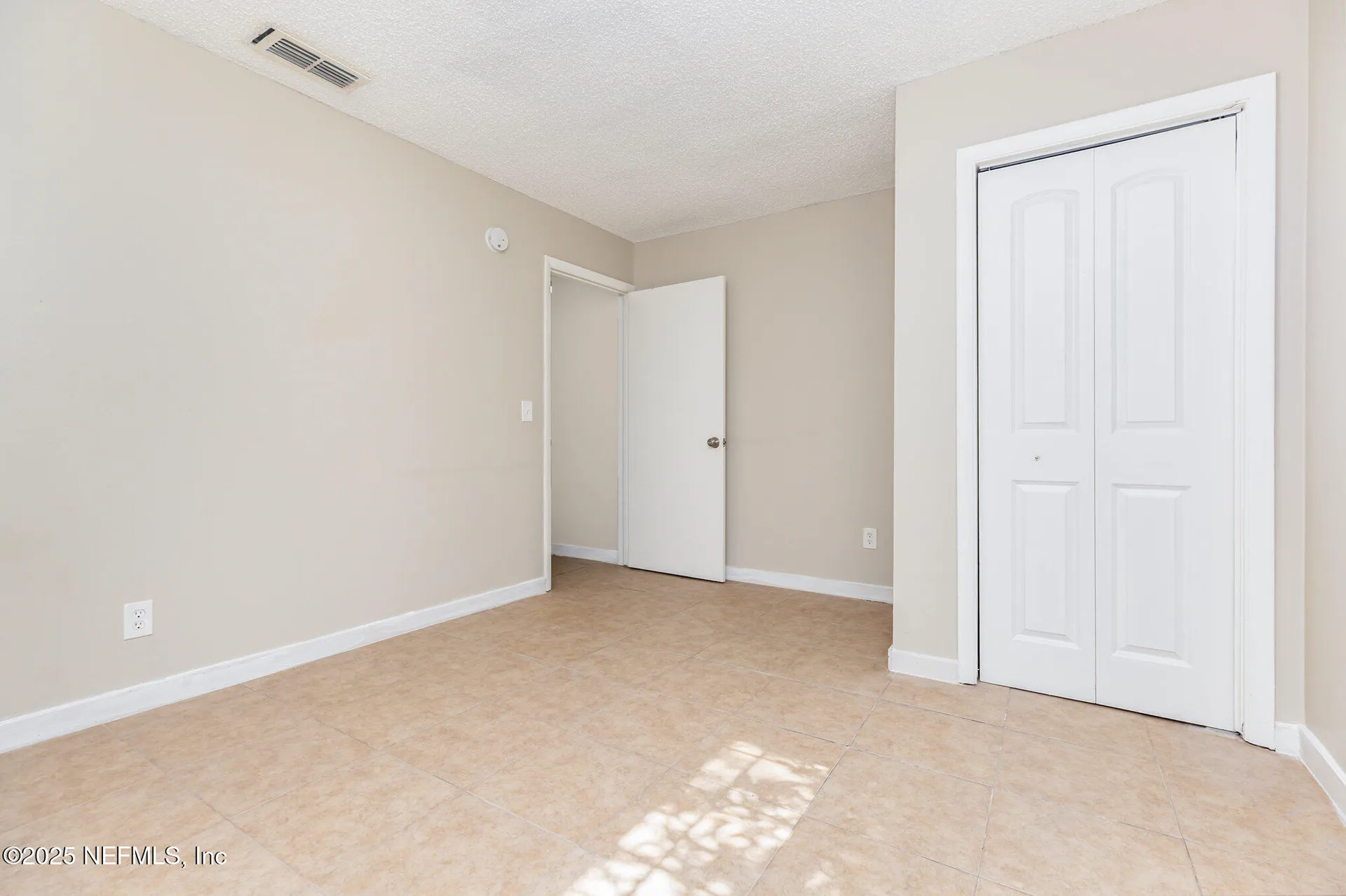 7433 Leroy Drive Jacksonville FL 32244