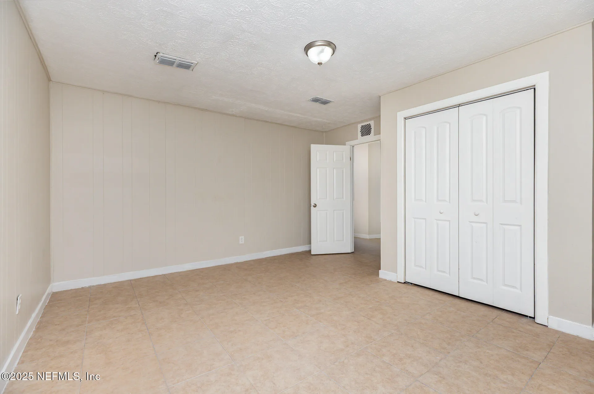 7433 Leroy Drive Jacksonville FL 32244