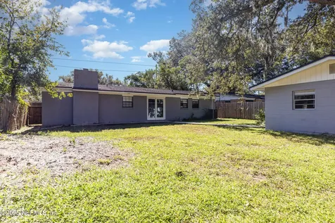 7433 Leroy Drive Jacksonville FL 32244