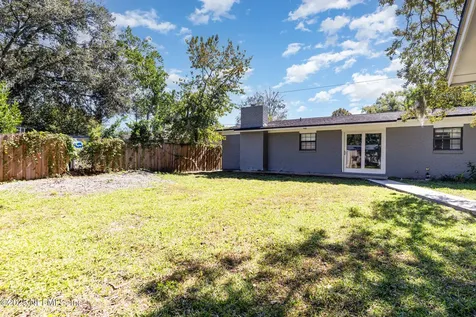 7433 Leroy Drive Jacksonville FL 32244
