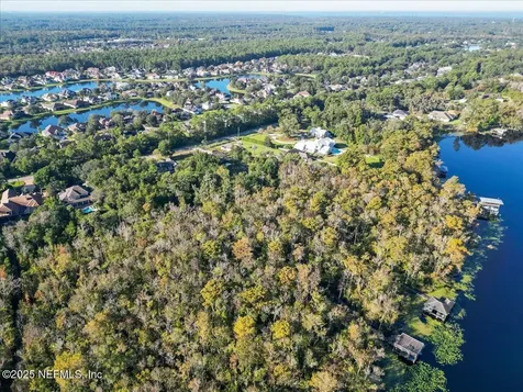 3075 Bishop Estates Road St. Johns FL 32259