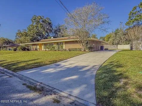 8652 Villa San Jose Drive E Jacksonville FL 32217