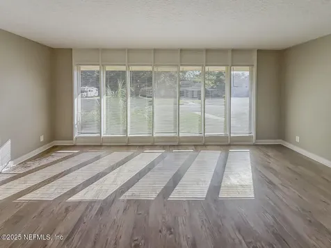 8652 Villa San Jose Drive E Jacksonville FL 32217