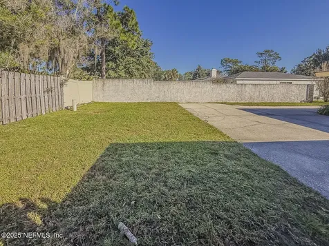 8652 Villa San Jose Drive E Jacksonville FL 32217