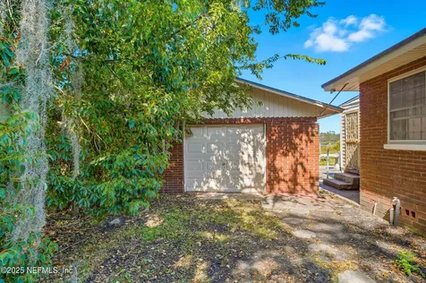 1625 Carbondale Drive N Jacksonville FL 32208