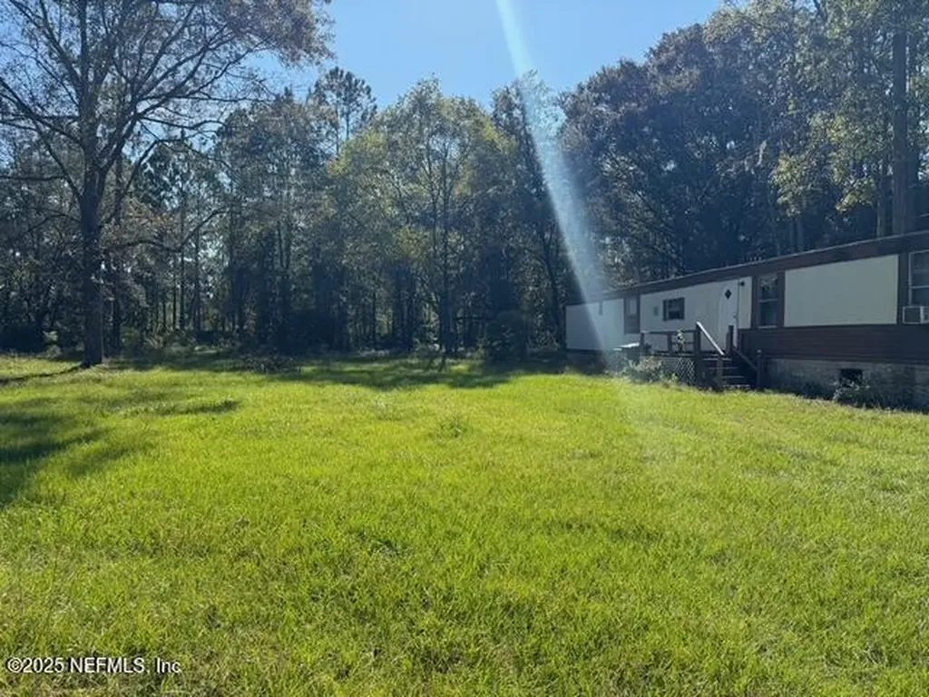 86 Melanie Lane Middleburg FL 32068