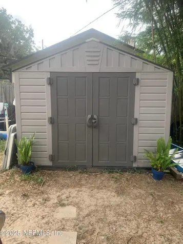 5240 Pear Tree Place Jacksonville FL 32211