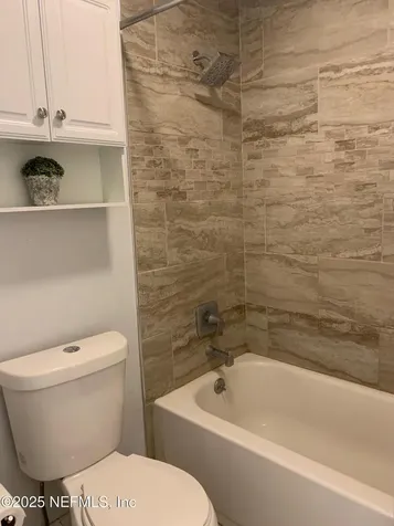 5240 Pear Tree Place Jacksonville FL 32211