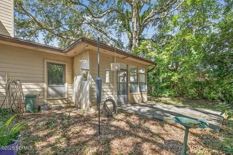 8147 Plaza Gate Lane Jacksonville FL 32217