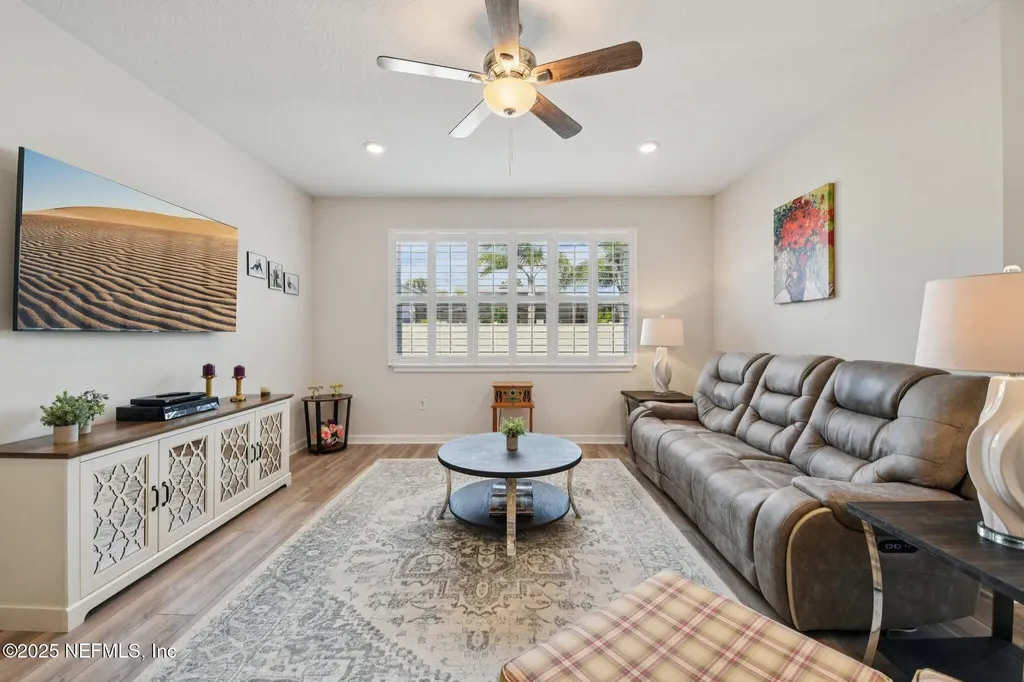 3086 Green Park Drive Deland FL 32724